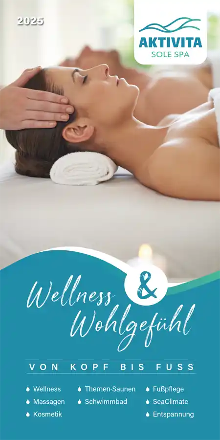 Titelbild des AKTIVITA Wellness-Flyers mit einer Frau bei einer Gesichtsmassage,.
